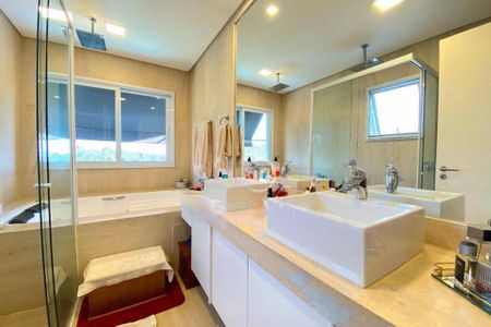 Casa à venda com 480m², 4 quartos e 5 vagas