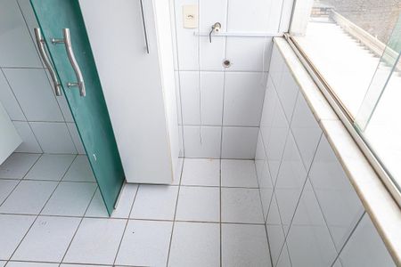 Apartamento à venda com 75m², 2 quartos e 2 vagasÁrea de Serviço