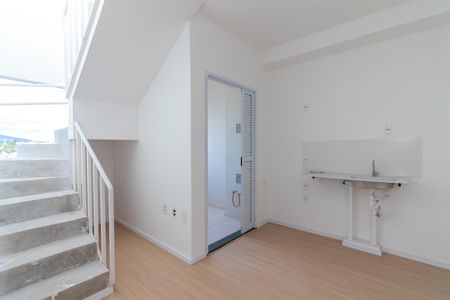 Apartamento para alugar com 80m², 1 quarto e sem vagaSala e Cozinha