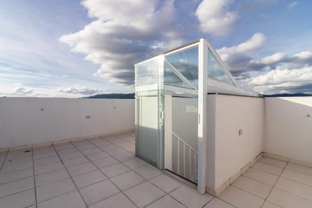 Apartamento para alugar com 80m², 1 quarto e sem vagaCobertura