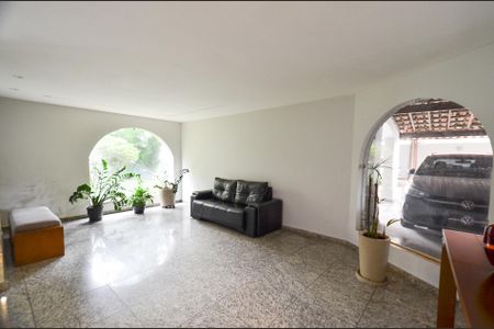 Apartamento à venda com 60m², 2 quartos e 1 vagaHall de entrada