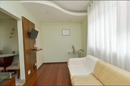 Sala Ambientes de apartamento à venda com 2 quartos, 60m² em Santo Antônio, Belo Horizonte
