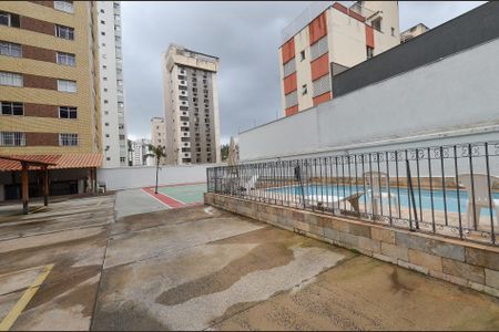 Apartamento à venda com 60m², 2 quartos e 1 vagaÁrea comum - Piscina