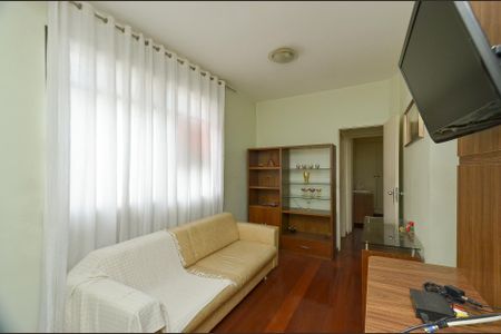Sala Ambientes de apartamento à venda com 2 quartos, 60m² em Santo Antônio, Belo Horizonte