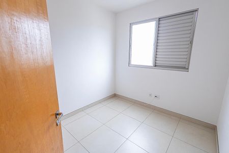Apartamento à venda com 73m², 3 quartos e 2 vagasquarto 2