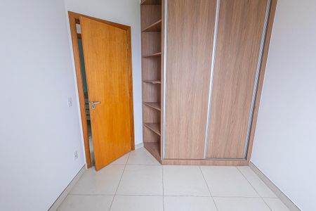Apartamento à venda com 73m², 3 quartos e 2 vagasquarto 2
