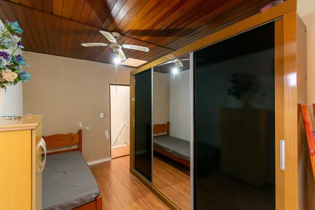 Casa para alugar com 180m², 2 quartos e 2 vagas Casa para alugar com 180m², 2 quartos e 2 vagasSuíte 2