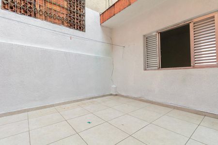 Casa para alugar com 65m², 1 quarto e sem vagaQuintal