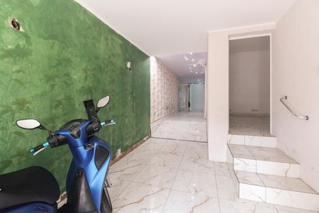 Casa para alugar com 160m², 3 quartos e 1 vaga Casa para alugar com 160m², 3 quartos e 1 vagaGaragem