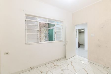 Casa para alugar com 160m², 3 quartos e 1 vaga Casa para alugar com 160m², 3 quartos e 1 vagaQuarto 2