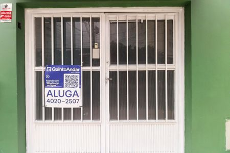 Casa para alugar com 160m², 3 quartos e 1 vaga Casa para alugar com 160m², 3 quartos e 1 vagaFachada