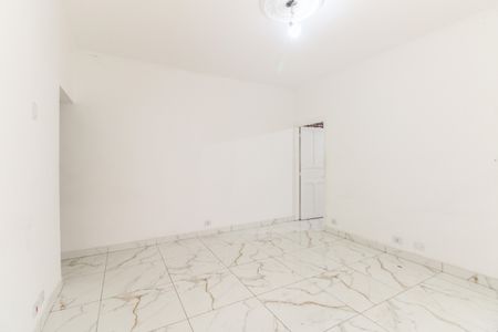Casa para alugar com 160m², 3 quartos e 1 vaga Casa para alugar com 160m², 3 quartos e 1 vagaSala