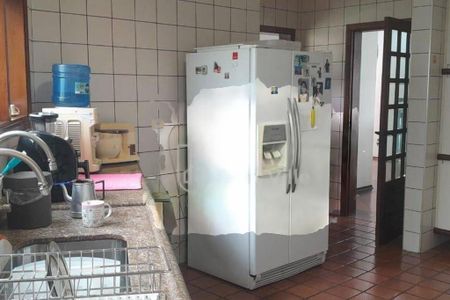 Casa à venda com 445m², 5 quartos e 6 vagas