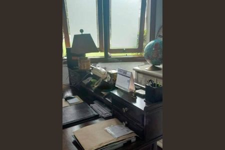 Casa à venda com 445m², 5 quartos e 6 vagas