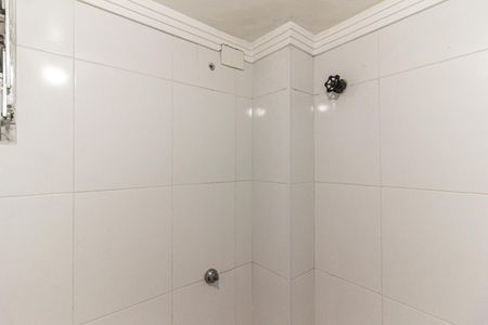 Banheiro de kitnet/studio à venda com 1 quarto, 35m² em Santa Ifigênia, São Paulo