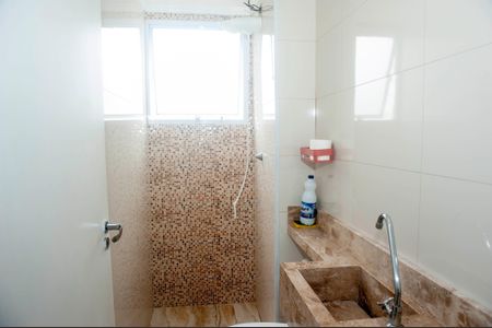 Apartamento para alugar com 42m², 2 quartos e sem vaga Apartamento para alugar com 42m², 2 quartos e sem vagaBanheiro