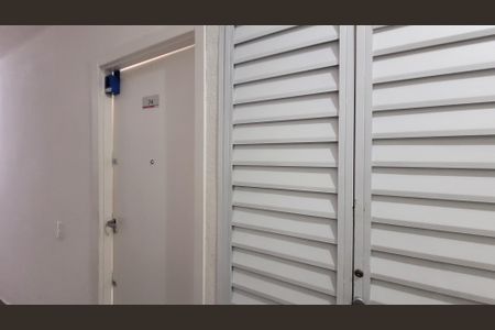 Apartamento para alugar com 42m², 2 quartos e sem vaga Apartamento para alugar com 42m², 2 quartos e sem vagaPorta entrada