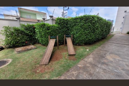 Apartamento para alugar com 42m², 2 quartos e sem vaga Apartamento para alugar com 42m², 2 quartos e sem vagaÁrea comum - Playground