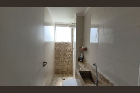 Apartamento para alugar com 42m², 2 quartos e sem vaga Apartamento para alugar com 42m², 2 quartos e sem vagaBanheiro