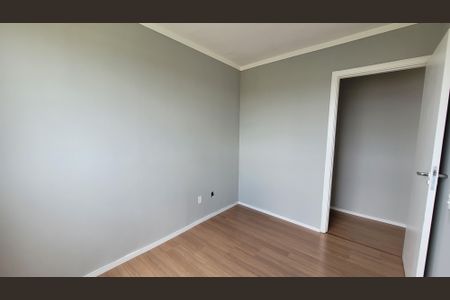 Quarto 01 de apartamento para alugar com 2 quartos, 42m² em Jardim das Oliveiras, Itaquaquecetuba