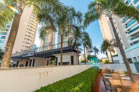 Apartamento à venda com 264m², 3 quartos e 4 vagasÁrea comum