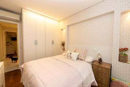 Apartamento à venda com 264m², 3 quartos e 4 vagasSuíte 2