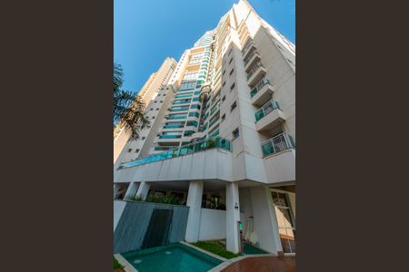 Apartamento à venda com 264m², 3 quartos e 4 vagasFachada