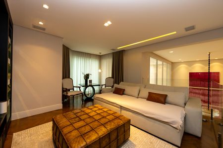 Apartamento à venda com 264m², 3 quartos e 4 vagasSala de TV