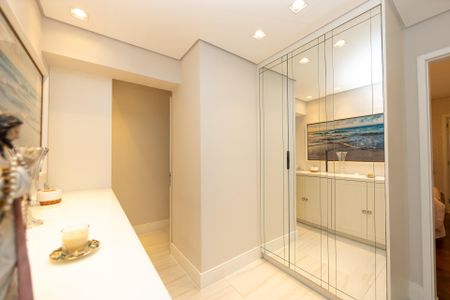 Apartamento à venda com 264m², 3 quartos e 4 vagasCorredor