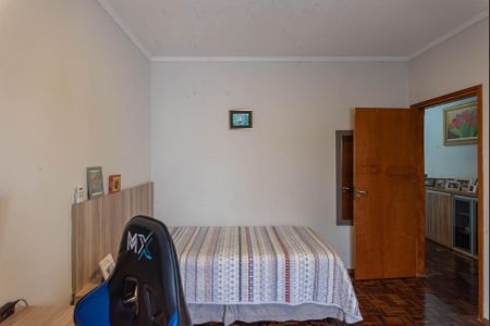 Casa à venda com 180m², 4 quartos e 3 vagas Casa à venda com 180m², 4 quartos e 3 vagasQuarto 1