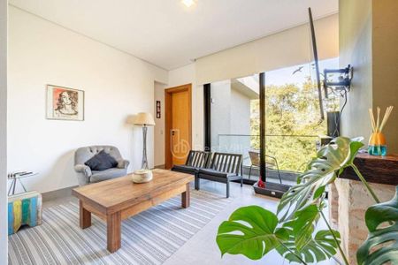 Casa à venda com 4 quartos, 330m² em Alphaville, Santana de Parnaíba