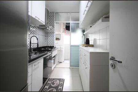 Apartamento à venda com 52m², 2 quartos e 1 vagaCozinha