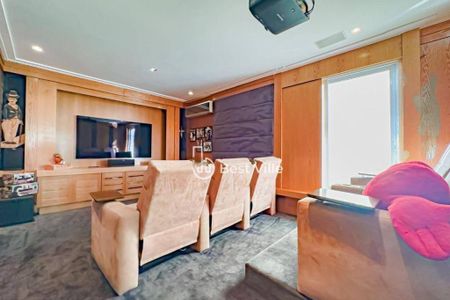 Casa à venda com 4 quartos, 600m² em Alphaville, Santana de Parnaíba