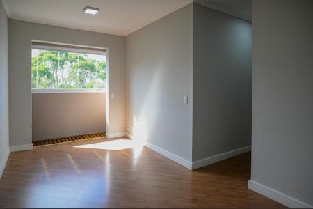 Sala de apartamento para alugar com 2 quartos, 47m² em Jardim Santa Emilia, São Paulo