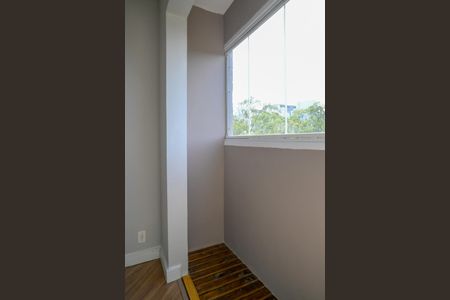 Sacada de apartamento para alugar com 2 quartos, 47m² em Jardim Santa Emilia, São Paulo
