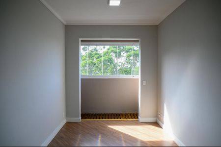 Sala de apartamento para alugar com 2 quartos, 47m² em Jardim Santa Emilia, São Paulo