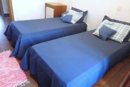 Casa à venda com 720m², 5 quartos e 9 vagas