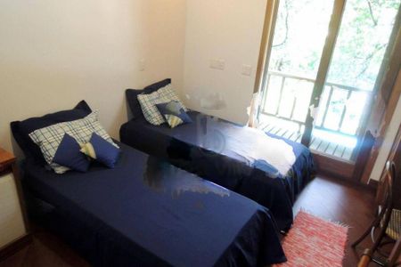 Casa à venda com 720m², 5 quartos e 9 vagas