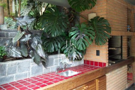 Casa à venda com 720m², 5 quartos e 9 vagas