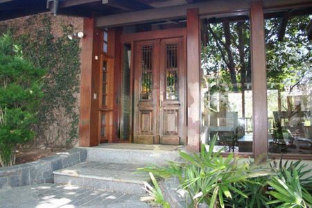 Casa à venda com 720m², 5 quartos e 9 vagas