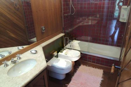 Casa à venda com 720m², 5 quartos e 9 vagas