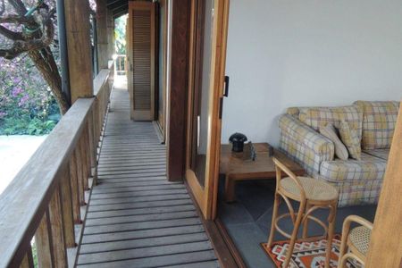 Casa à venda com 720m², 5 quartos e 9 vagas