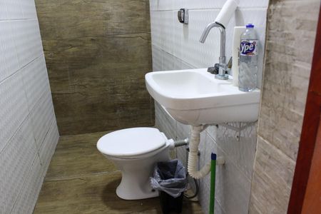 Banheiro de kitnet/studio à venda com 1 quarto, 38m² em Campos Elíseos, São Paulo