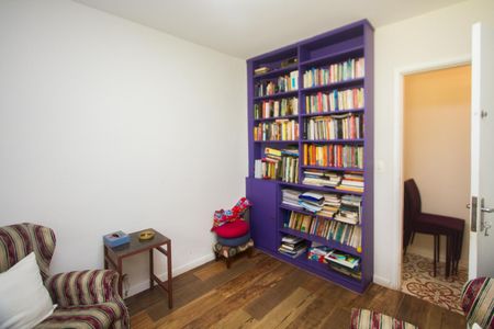 Casa para alugar com 1000m², 4 quartos e 5 vagasQuarto 2