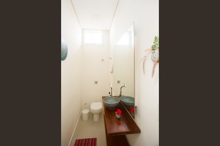 Casa para alugar com 1000m², 4 quartos e 5 vagasLavabo