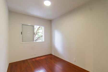 Apartamento à venda com 75m², 2 quartos e 2 vagasQuarto