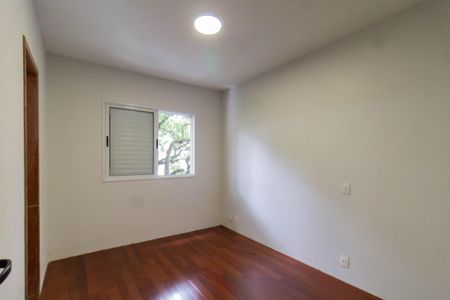 Apartamento à venda com 75m², 2 quartos e 2 vagasSuíte