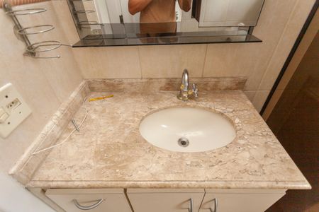 Casa para alugar com 200m², 3 quartos e 2 vagasBanheiro da Suíte