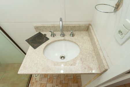 Casa para alugar com 200m², 3 quartos e 2 vagasBanheiro