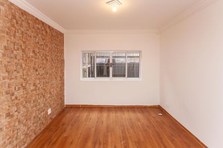 Casa para alugar com 200m², 3 quartos e 2 vagasSala